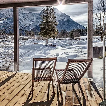 Loisach 2 度假居 *